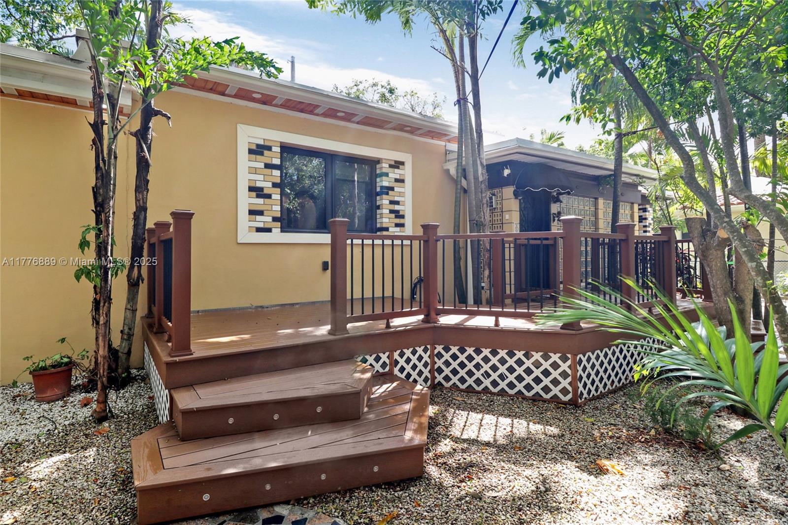 550 Quail Ave, Miami Springs, Florida image 3