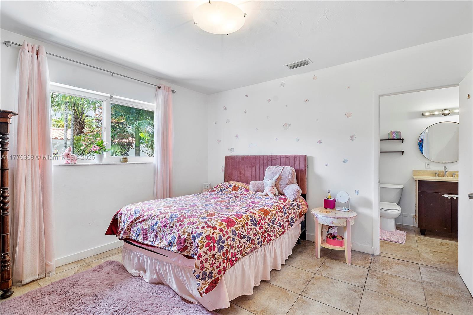10619 NE 10th Pl, Miami Shores, Florida image 30