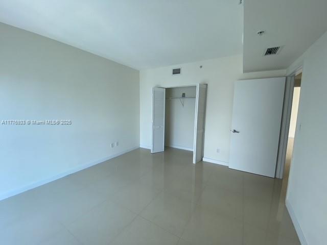 325 S Biscayne Blvd #4215, Miami FL 33131