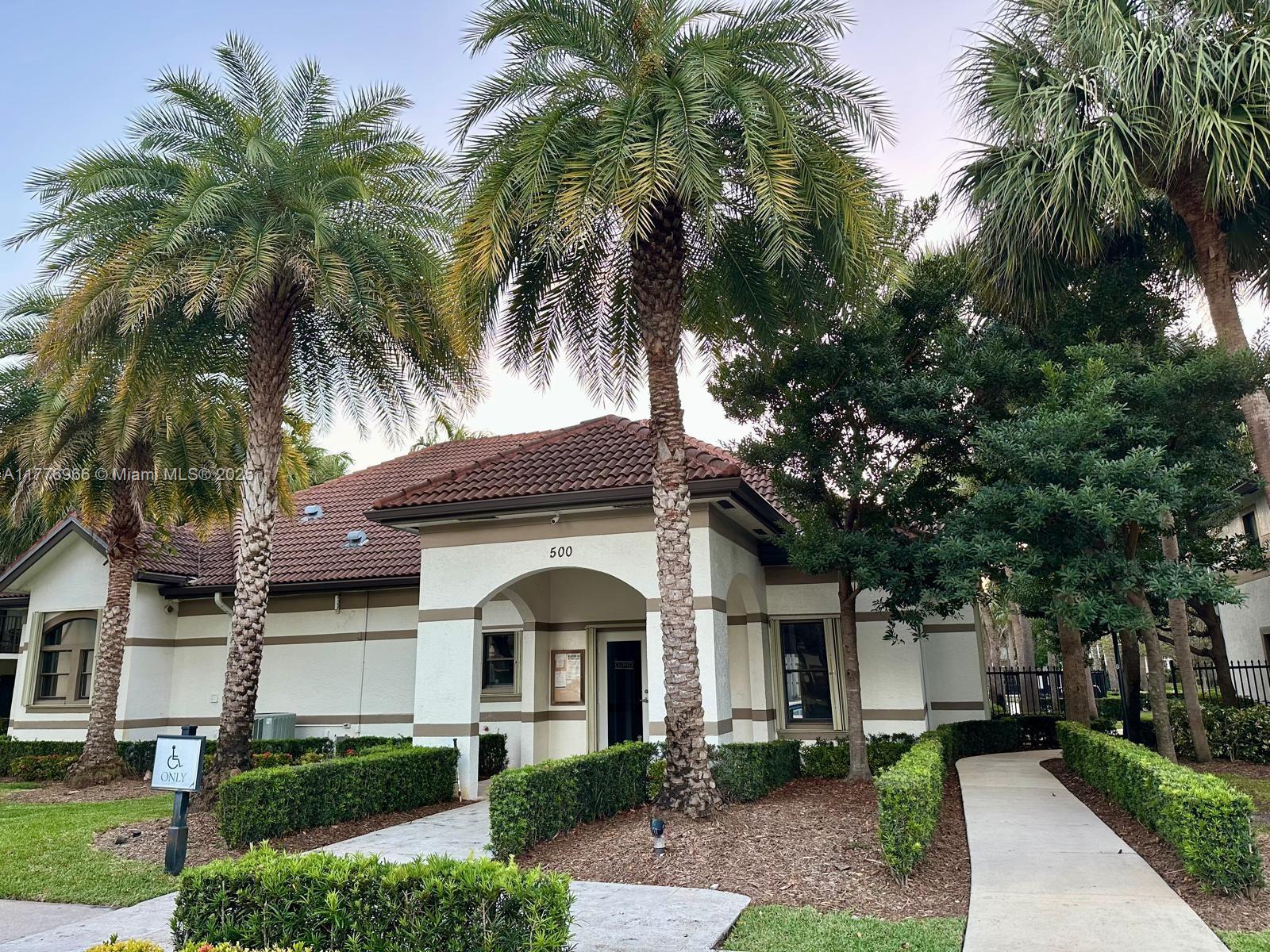 630 S Park Rd #110-3, Hollywood, Florida image 20