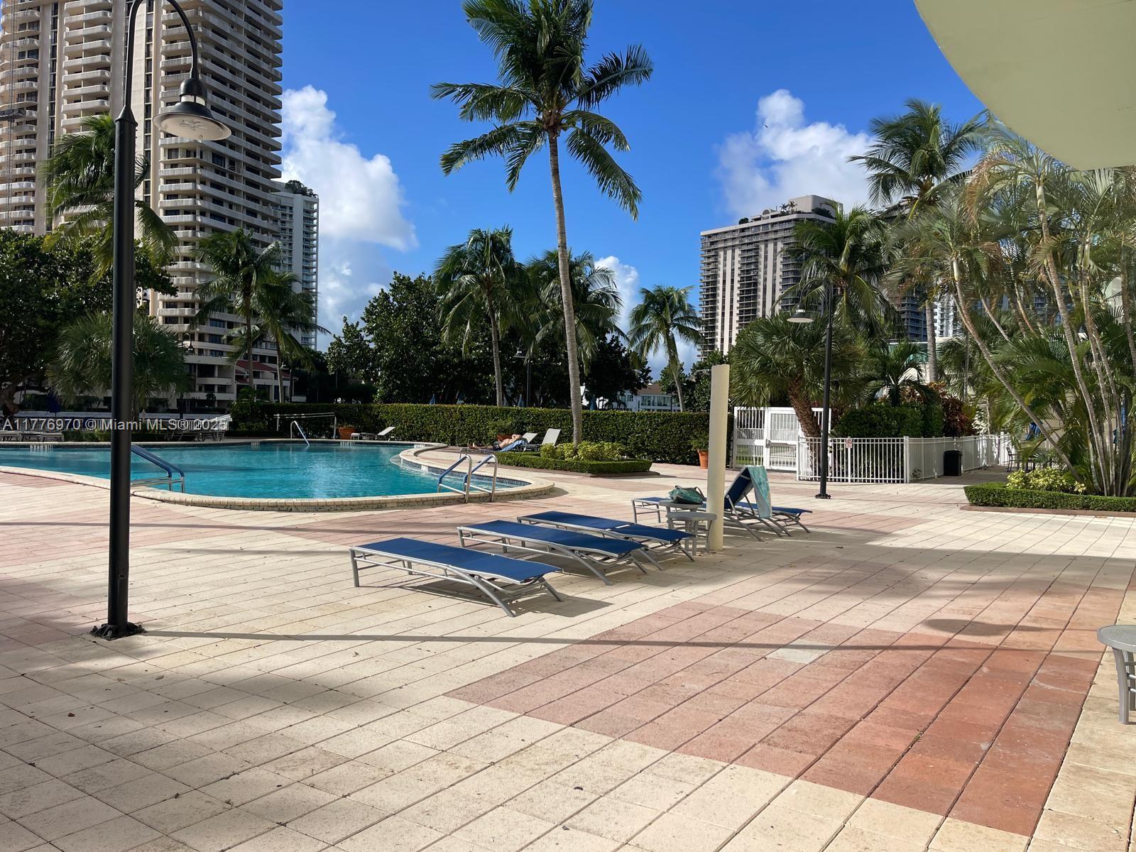 19390 Collins Ave #123, Sunny Isles Beach, Florida image 20