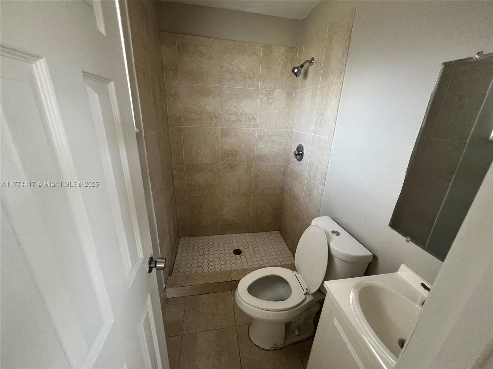 651 NW 179th St, Miami Gardens, Florida image 13