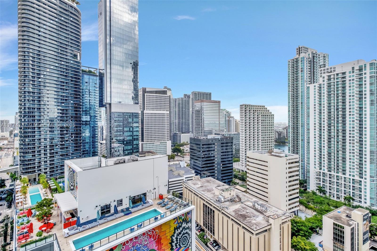 1000 Brickell Plz #2812, Miami, Florida image 31
