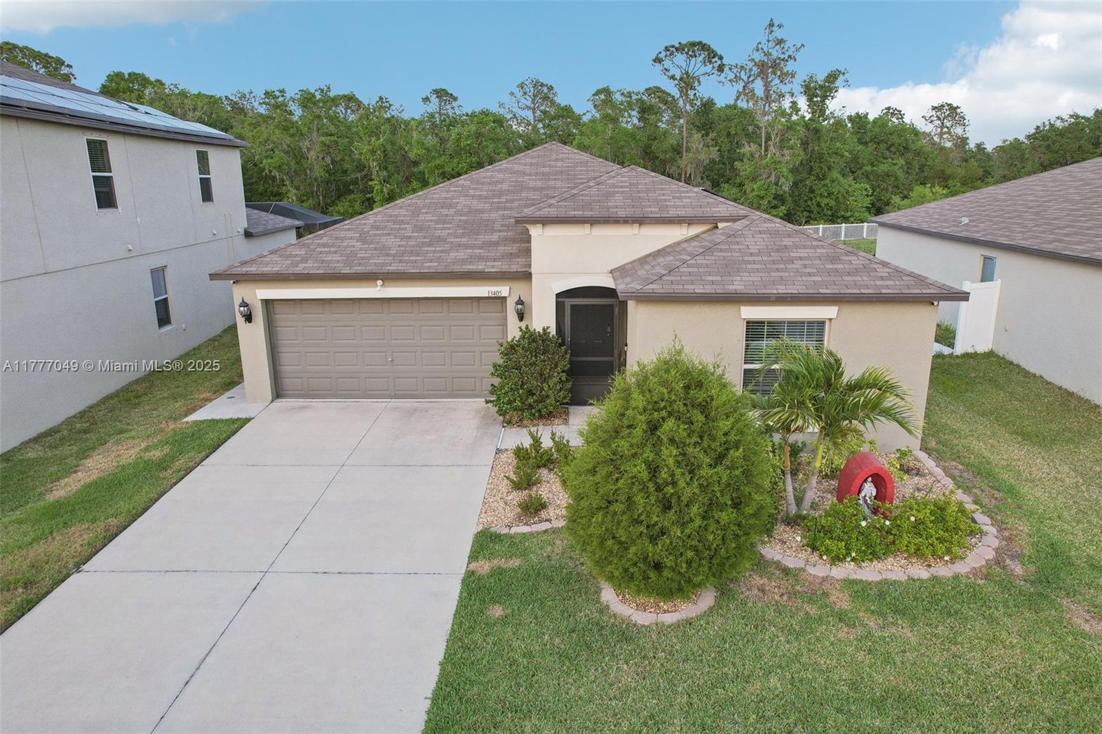 13405 Willow Bluestar Loop, Riverview, Florida image 1