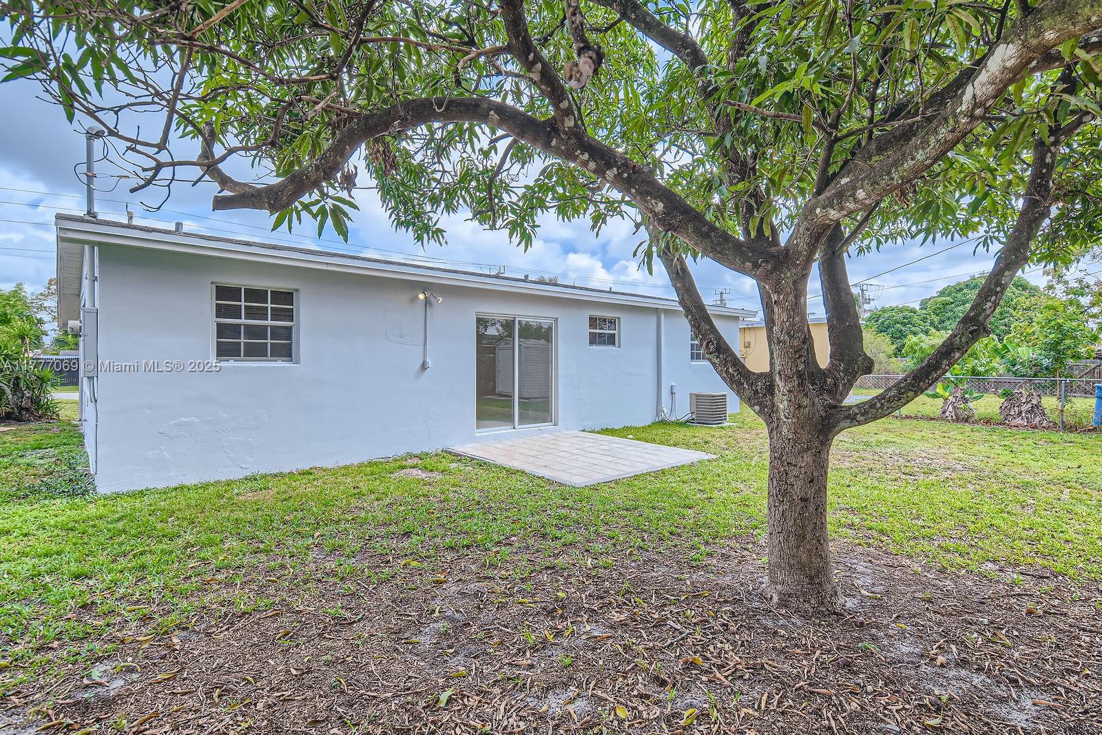 Listing Photo 25