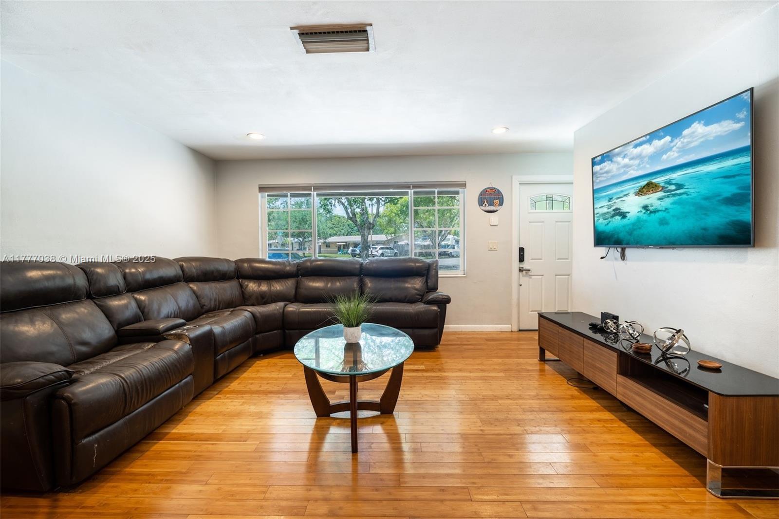 5101 SW 92nd Ter, Cooper City, Florida image 6