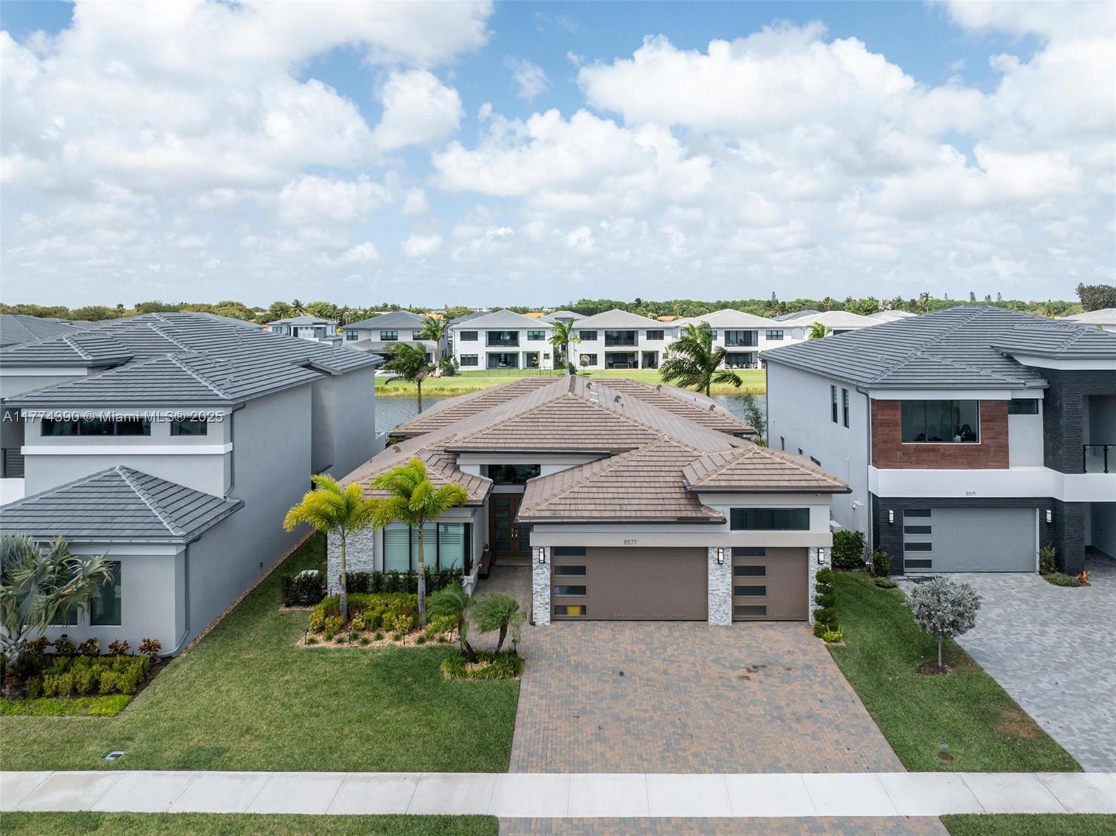 8577 Shoreacres St, Boca Raton, Florida image 3
