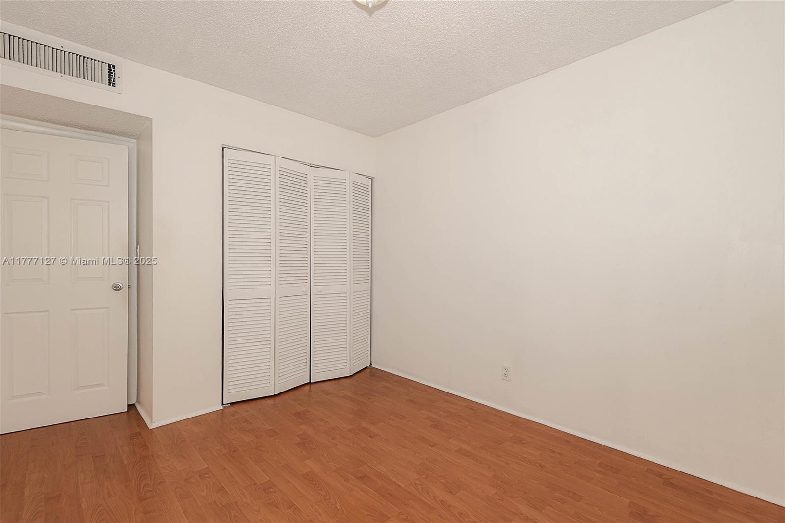 20350 W Country Club Dr #110-4, Aventura, Florida image 50