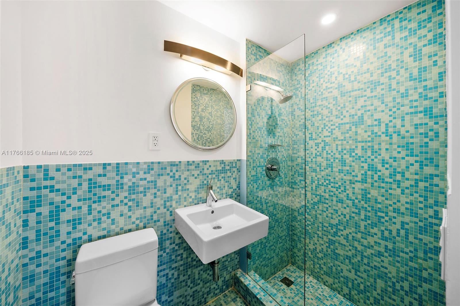 5251 La Gorce Dr, Miami Beach, Florida image 23
