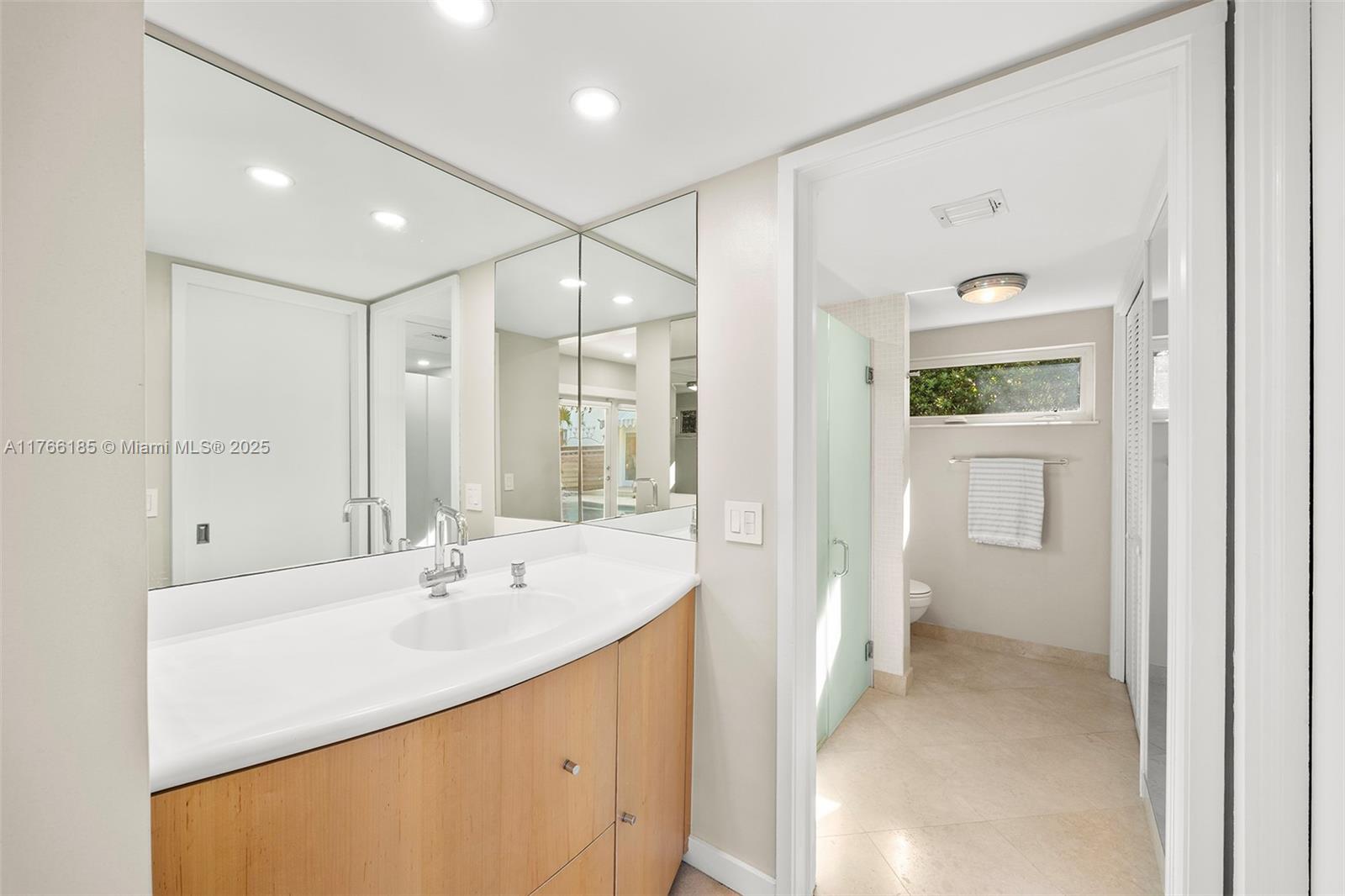 5251 La Gorce Dr, Miami Beach, Florida image 30