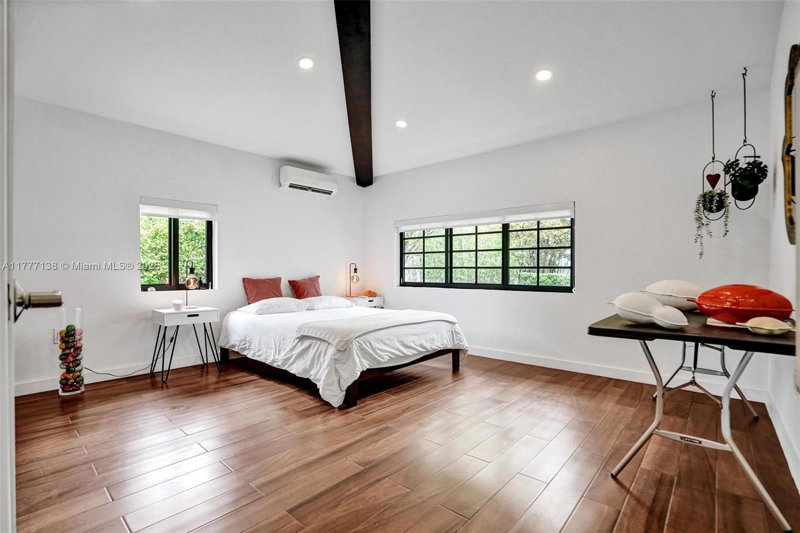 11060 Griffing Blvd, Biscayne Park, Florida image 31