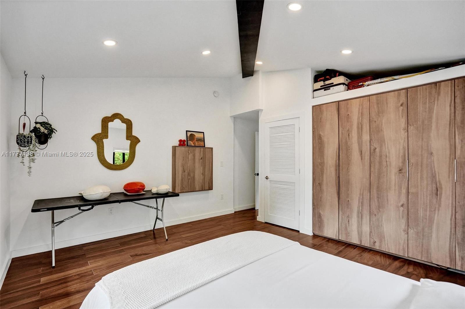 11060 Griffing Blvd, Biscayne Park, Florida image 33