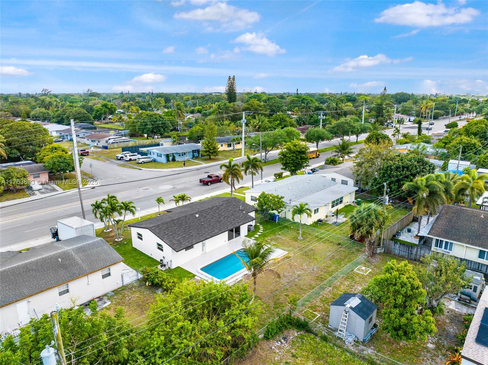 6335 Southgate Blvd, Margate, Florida image 45