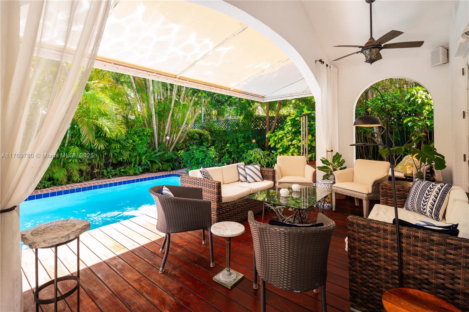 4050 Ventura Ave, Coconut Grove, Florida image 24