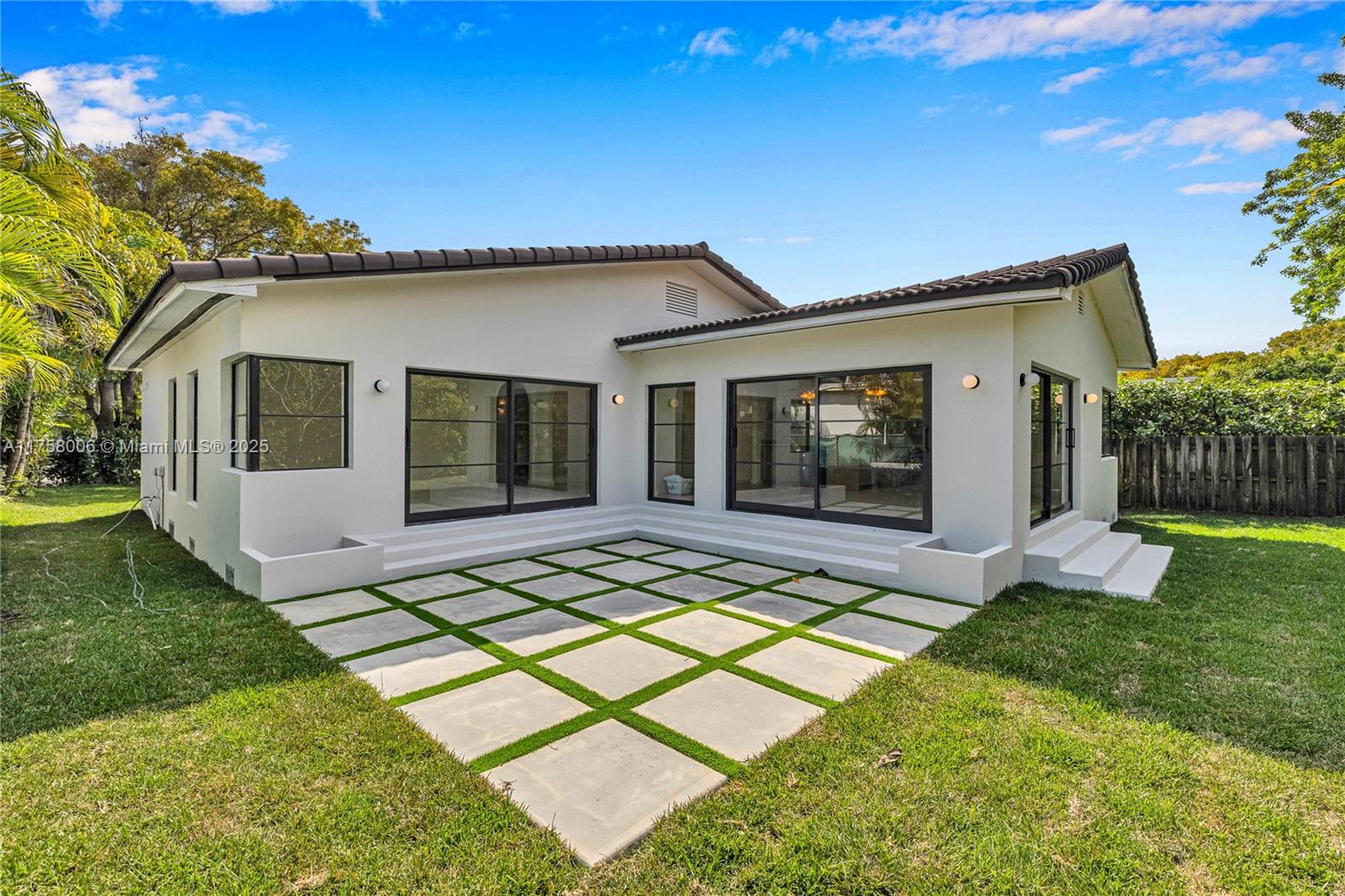 Listing Photo 38