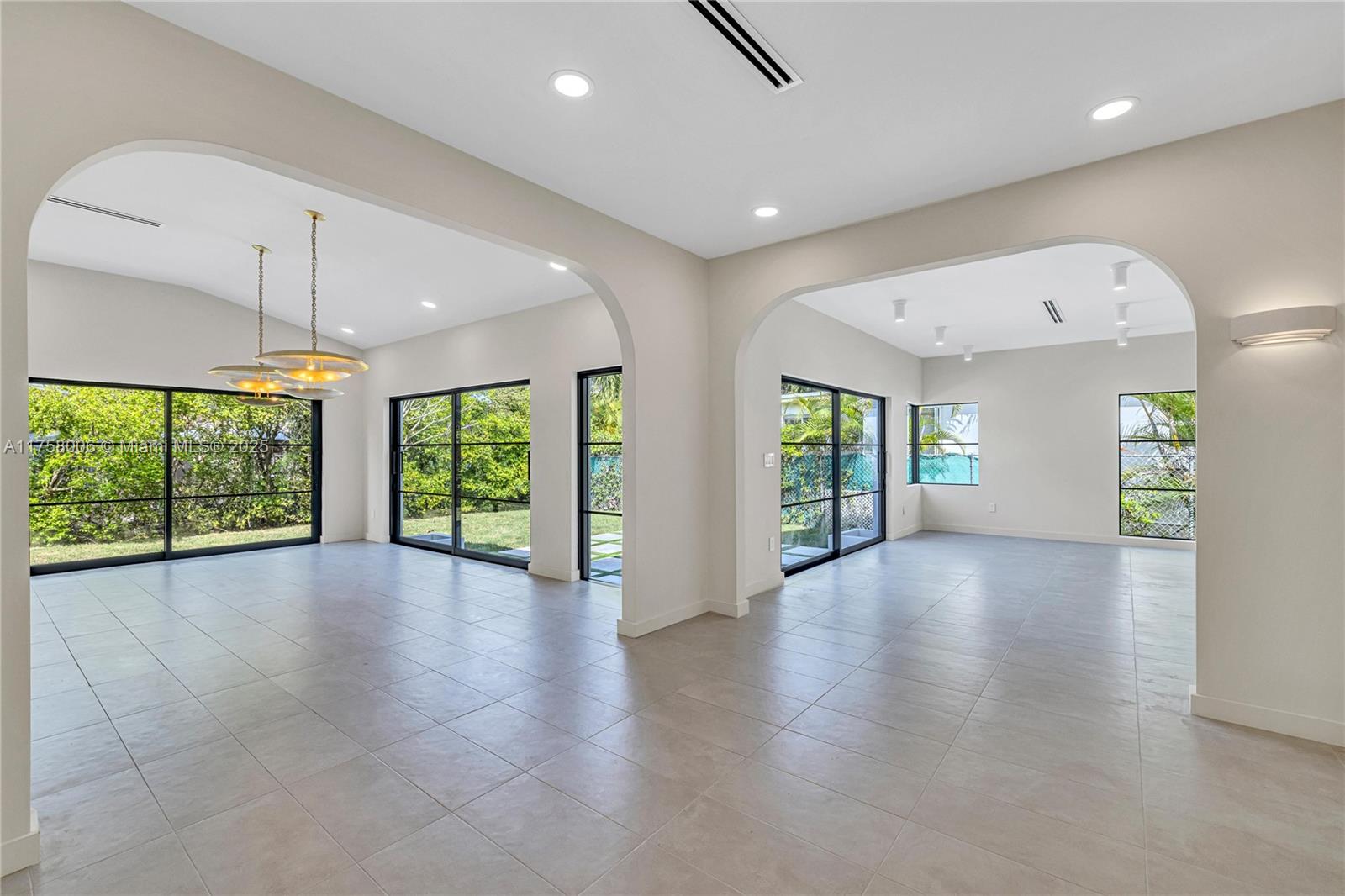 1323 Cleveland Rd, Miami Beach, Florida image 5