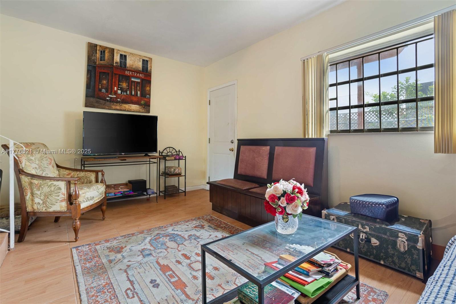 Listing Photo 16