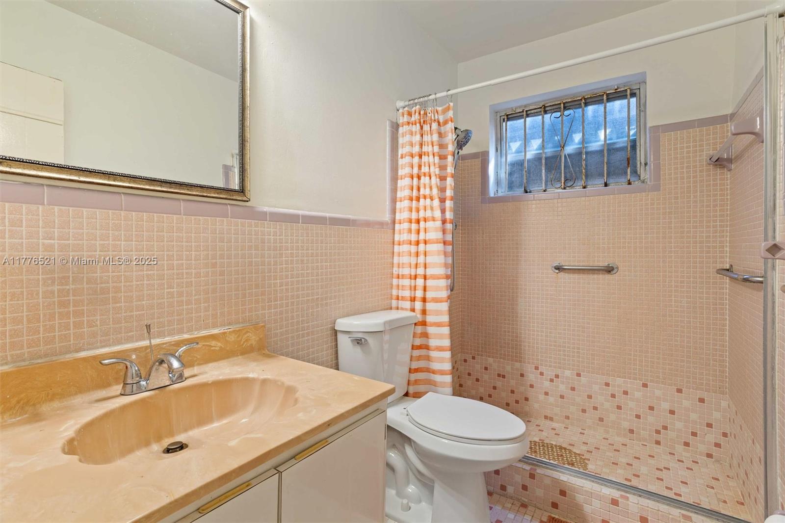 Listing Photo 17