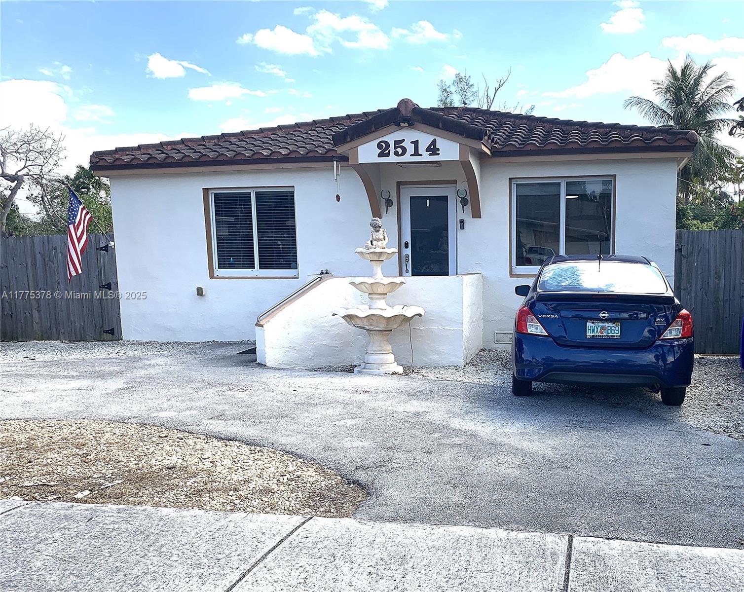2514  Adams St  For Sale A11775378, FL