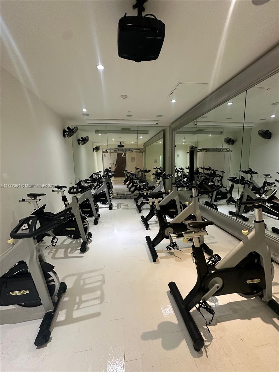 495 Brickell Ave #407, Miami FL 33131