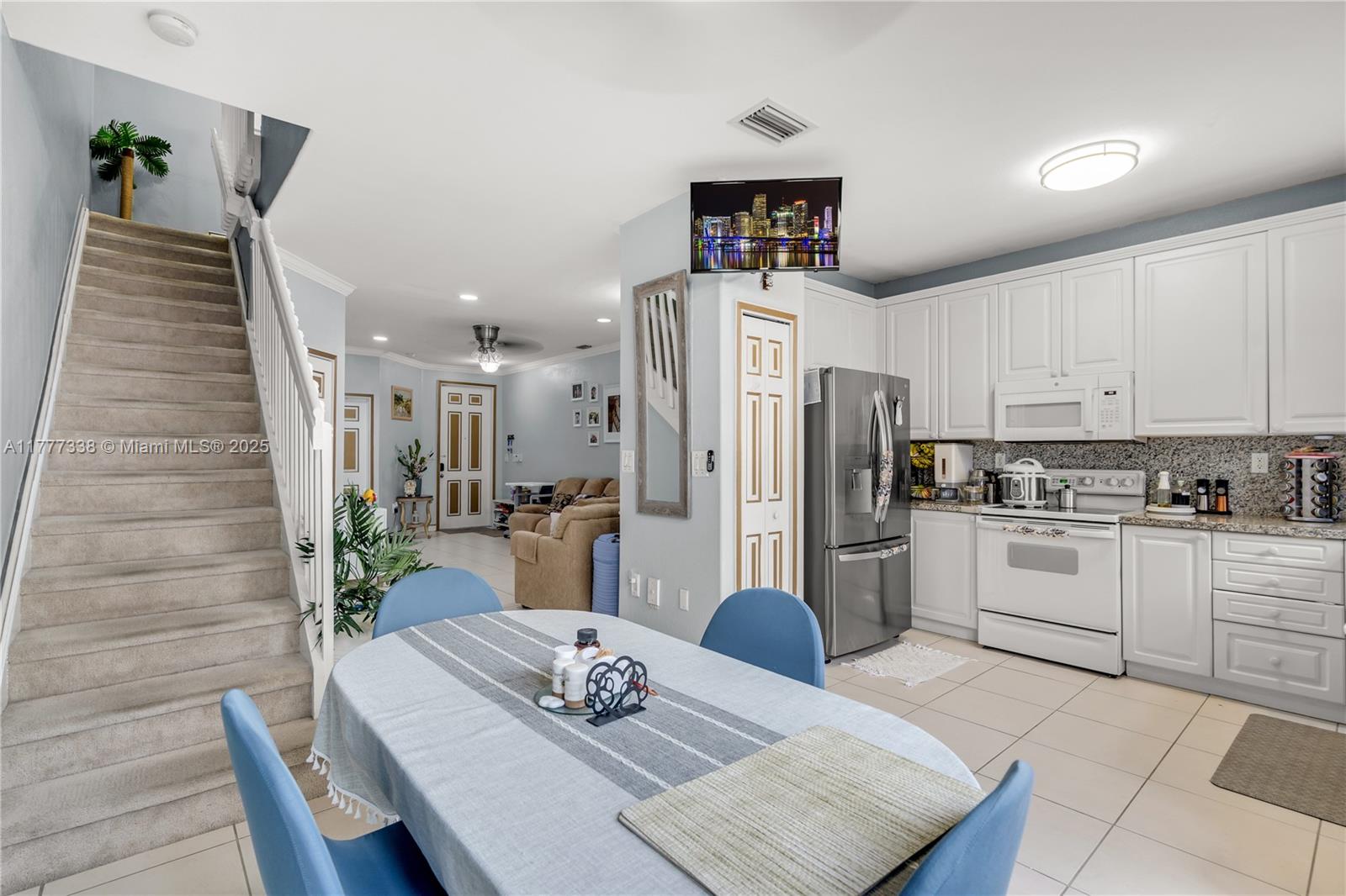 5570 NW 107th Ave #902, Doral, Florida image 10
