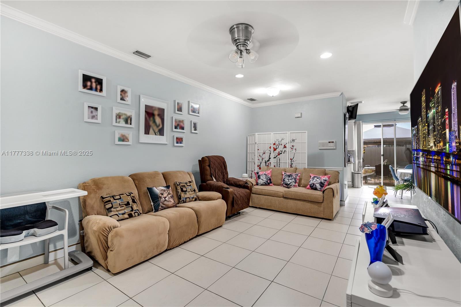 5570 NW 107th Ave #902, Doral, Florida image 5