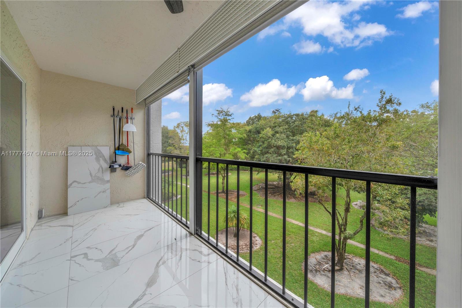 5900 NW 44th St #406, Lauderhill, Florida image 23