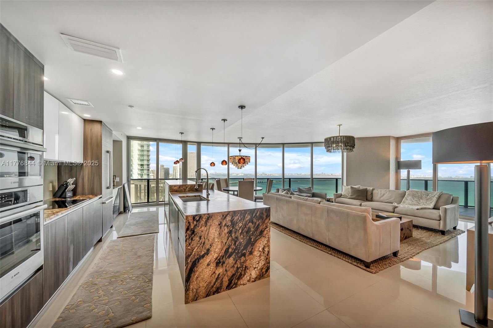 Condo for Rent in Miami, FL
