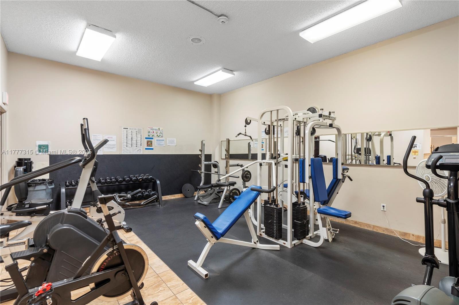 2801 NW 47th Ter #205B, Lauderdale Lakes, Florida image 32
