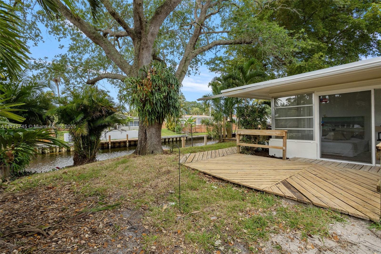5860 SW 13th St, Plantation, Florida image 33