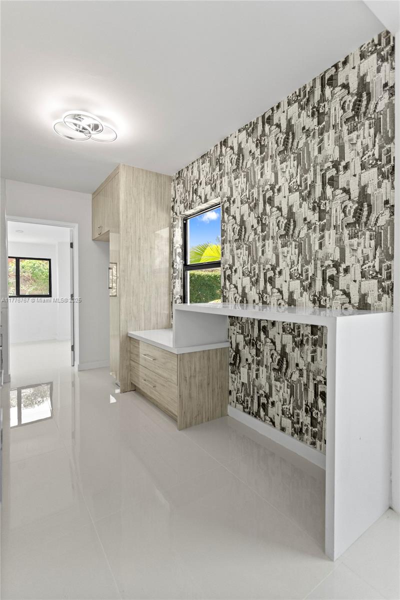 1640 NE 183 St, North Miami Beach, Florida image 19