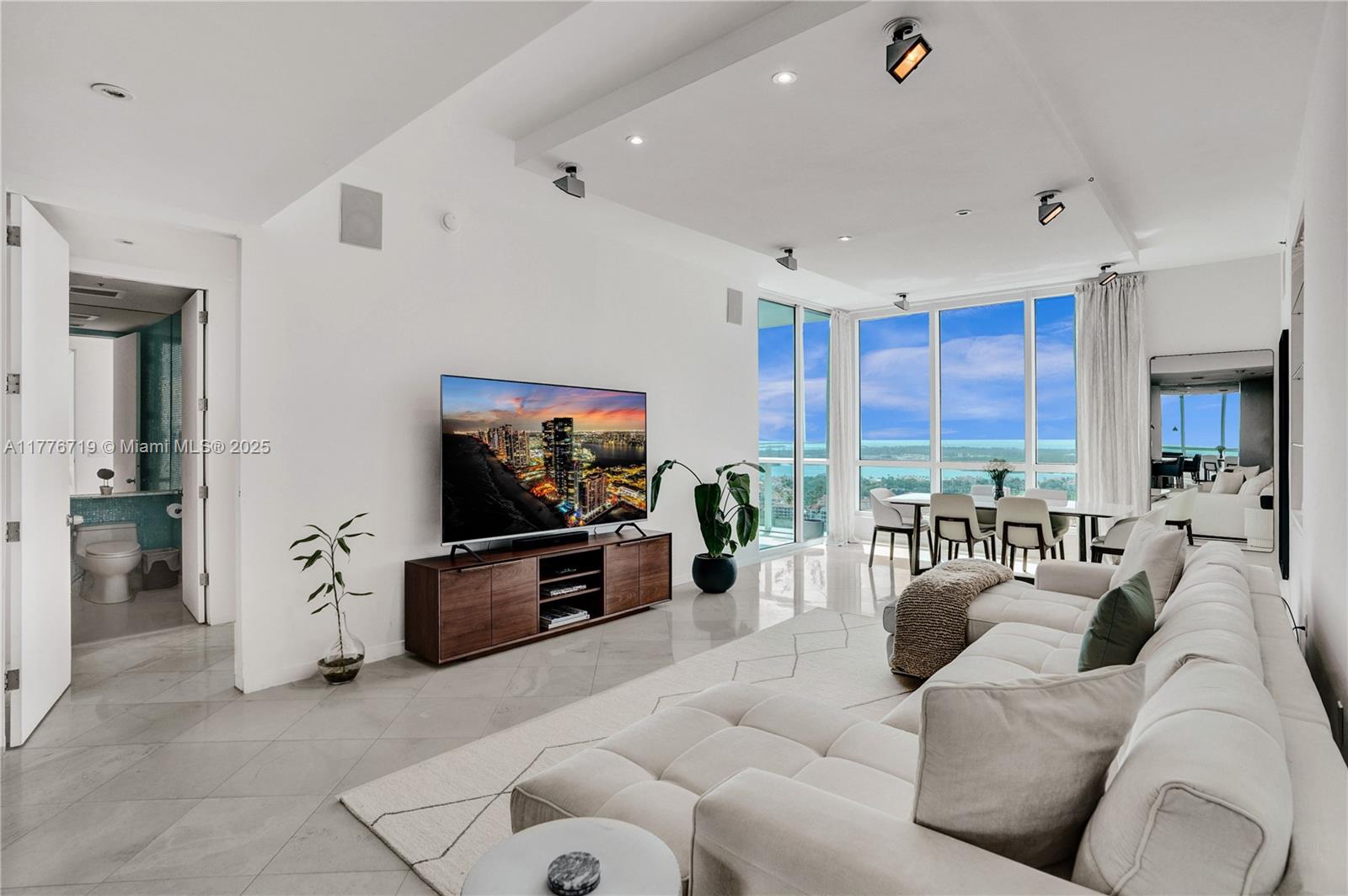 Apartamento en Venta en Miami Beach, FL