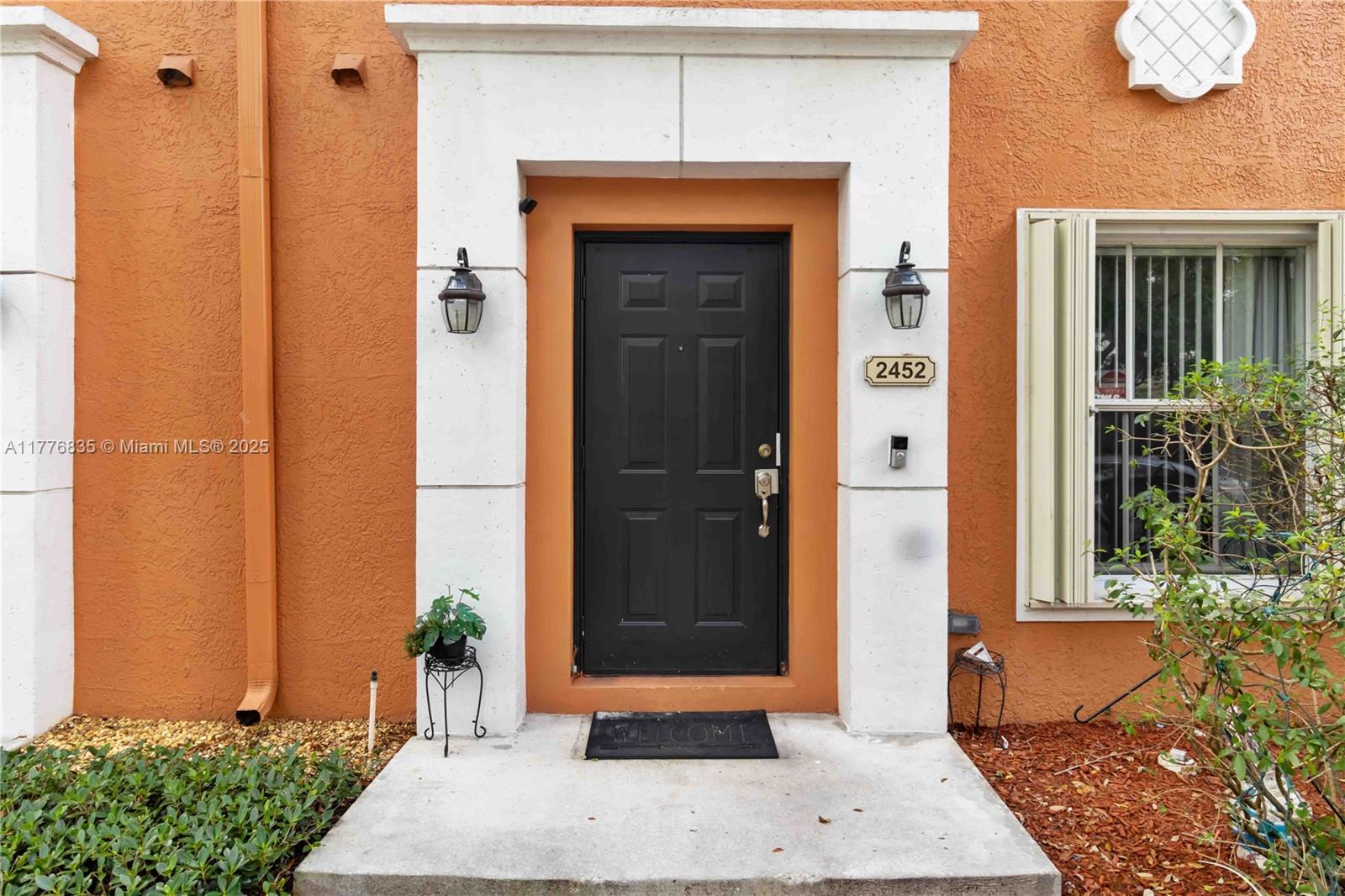 2452 SW 99th Way #2452, Miramar, Florida image 4