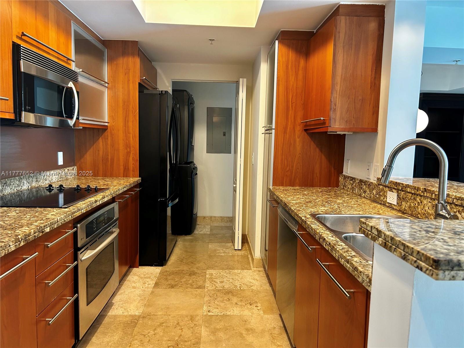 110 Washington Ave #1814, Miami Beach FL 33139