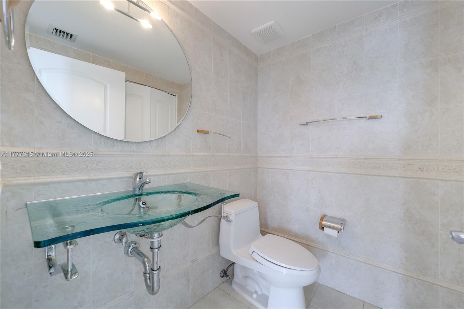 110 Washington Ave #2515, Miami Beach FL 33139