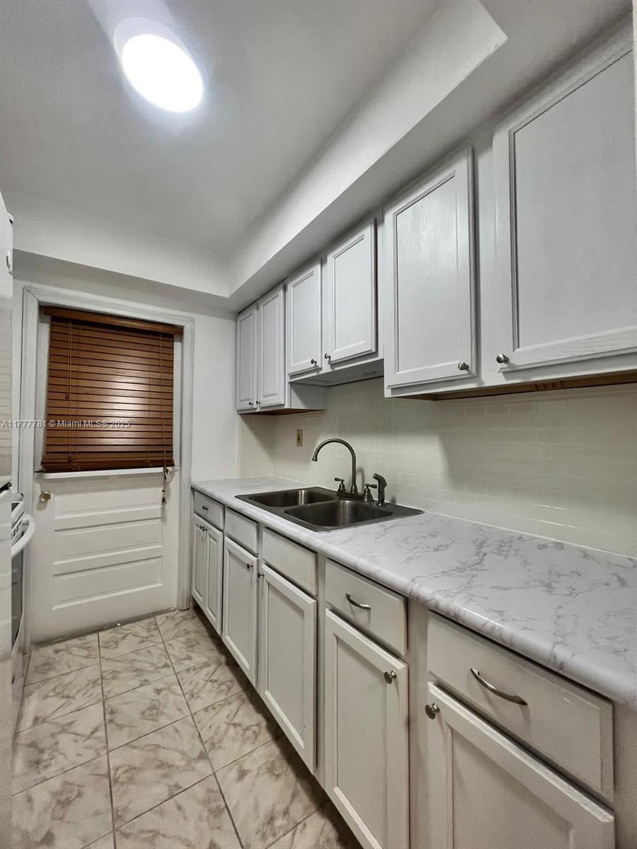 20490 NW 7th Ave #15, Miami Gardens, Florida image 3
