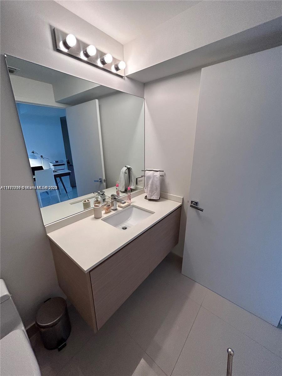 600 NE 27th St #3003, Miami FL 33137