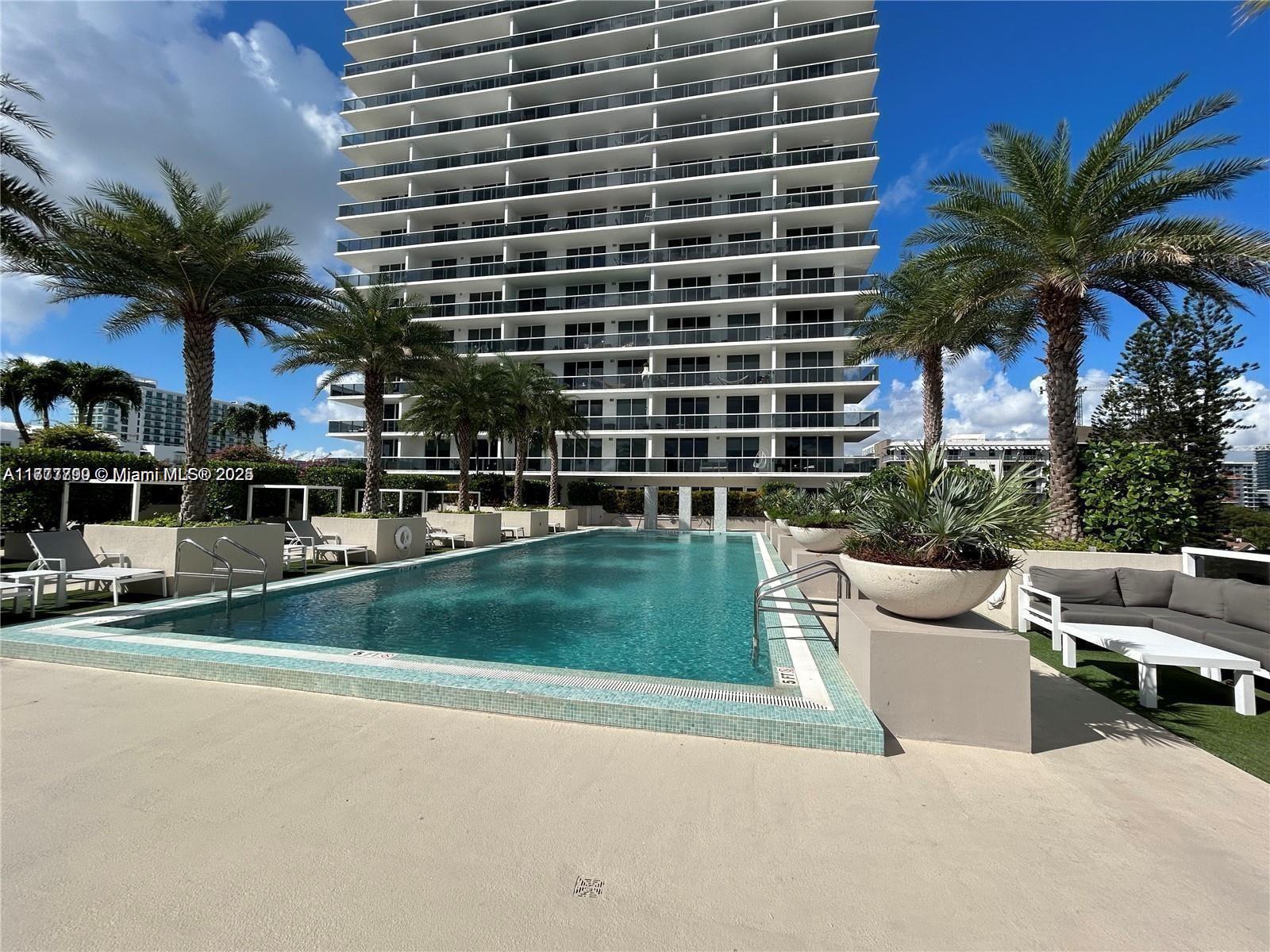 600 NE 27th St #3003, Miami FL 33137