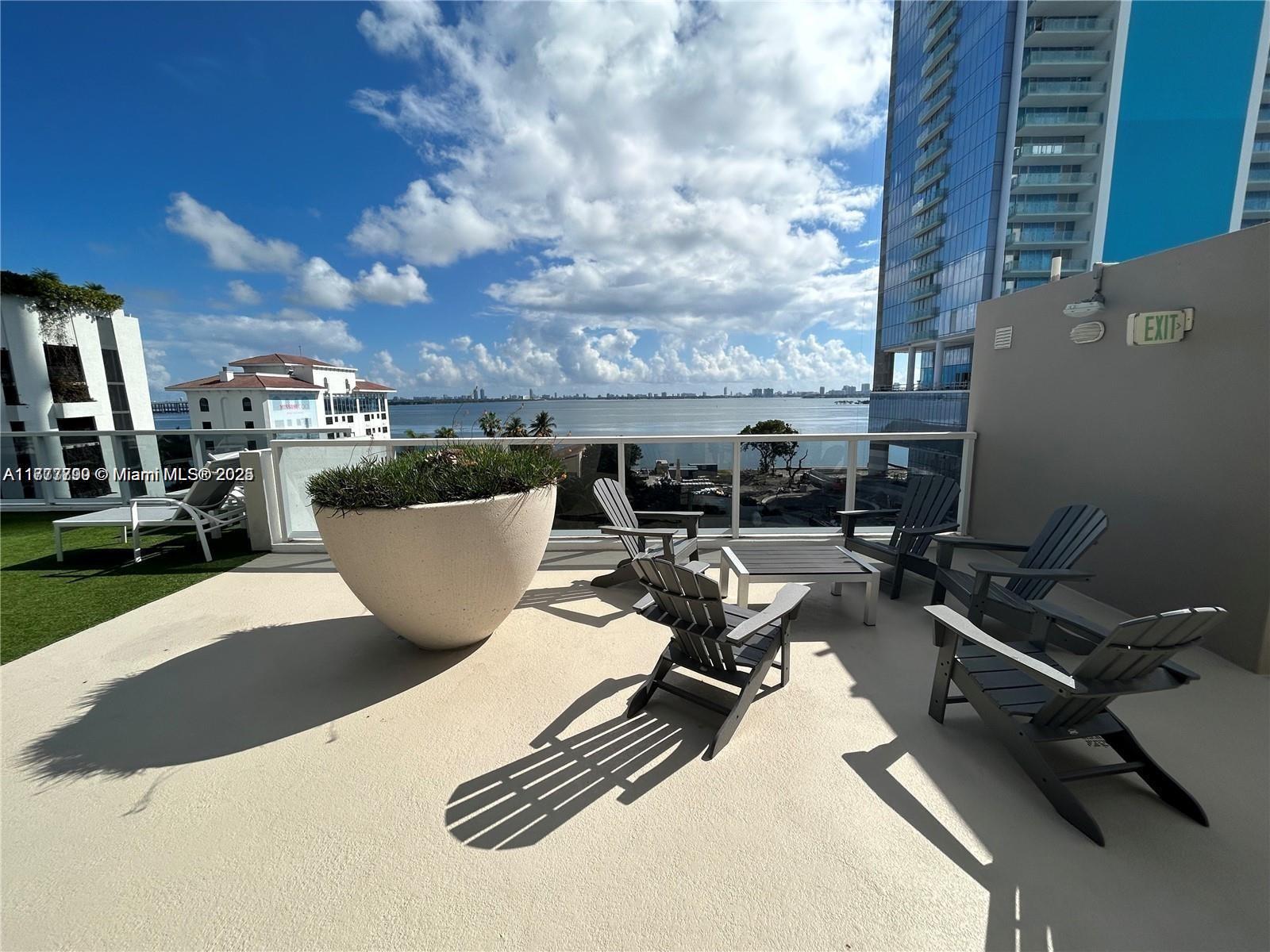 600 NE 27th St #3003, Miami FL 33137