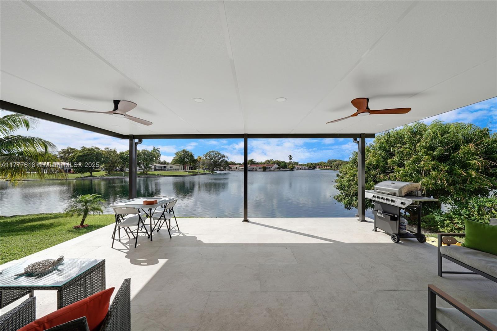 14720 Dade Pine Ave, Miami Lakes, Florida image 31