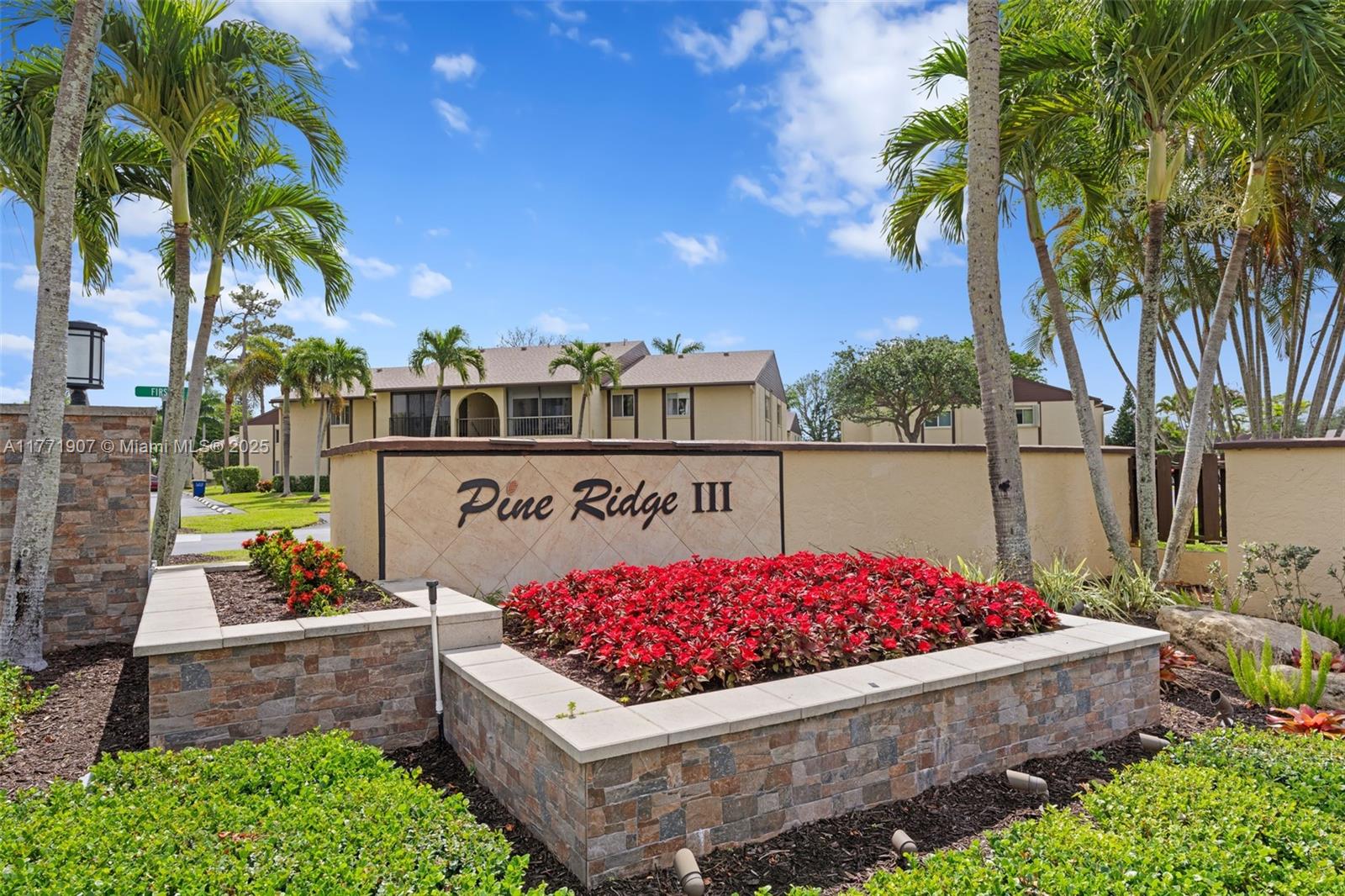 336 Pine Ridge Cir #B-1, Green Acres, Florida image 1