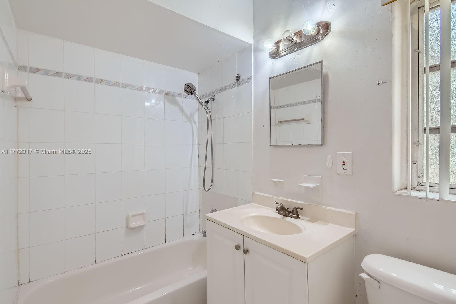 Listing Photo 22