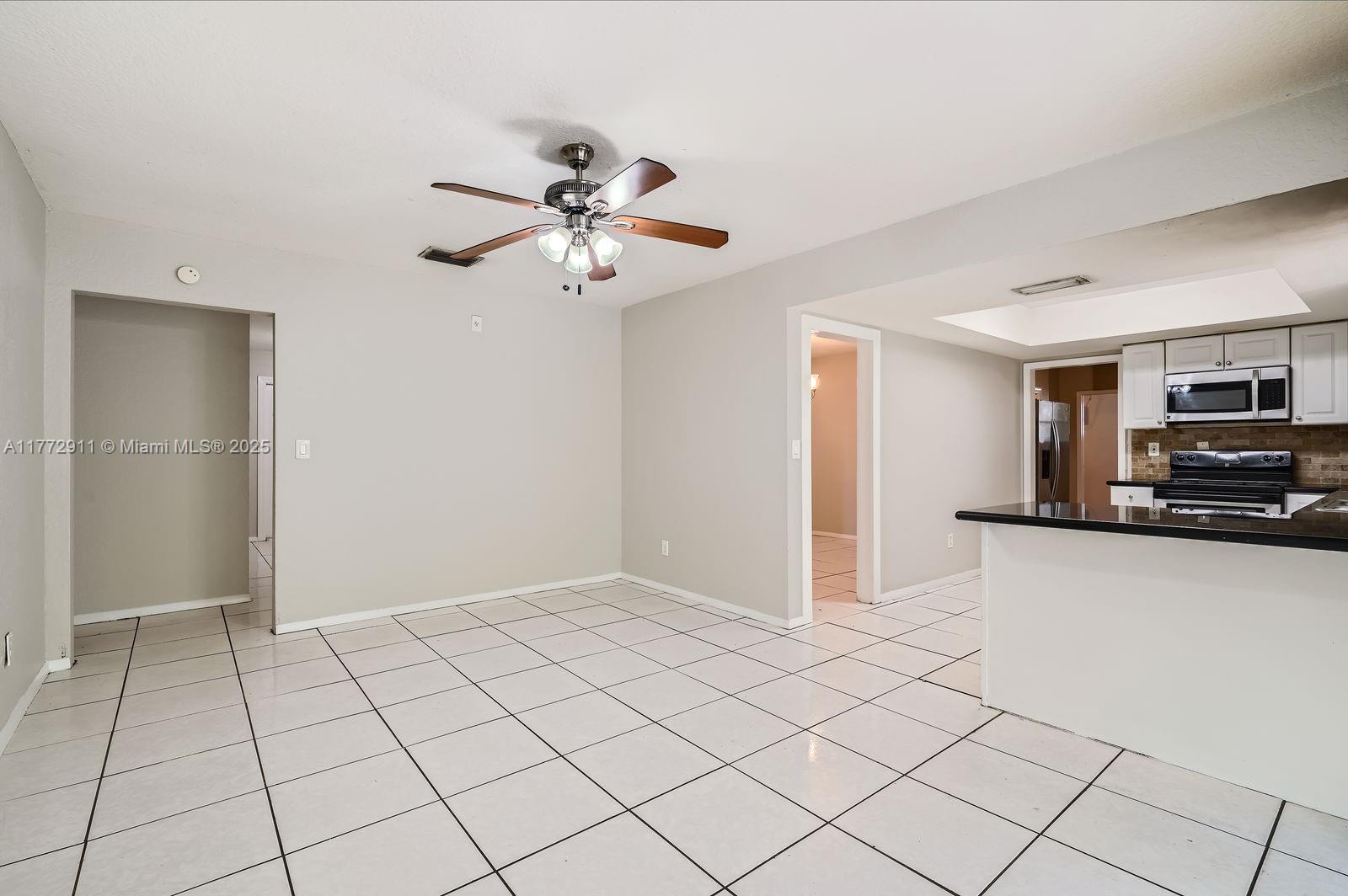 7301 NW 11th St, Plantation, Florida image 6