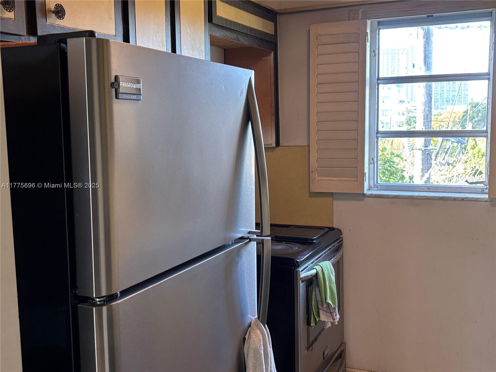 1701 Washington St #404, Hollywood, Florida image 6
