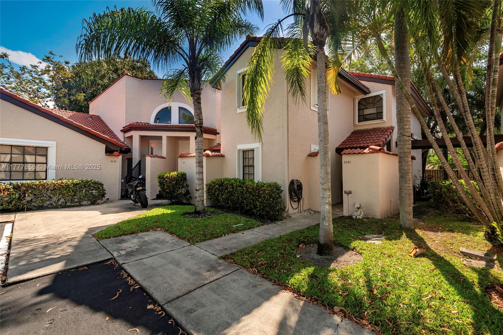 9243 W Sunrise Blvd, Plantation, Florida image 1