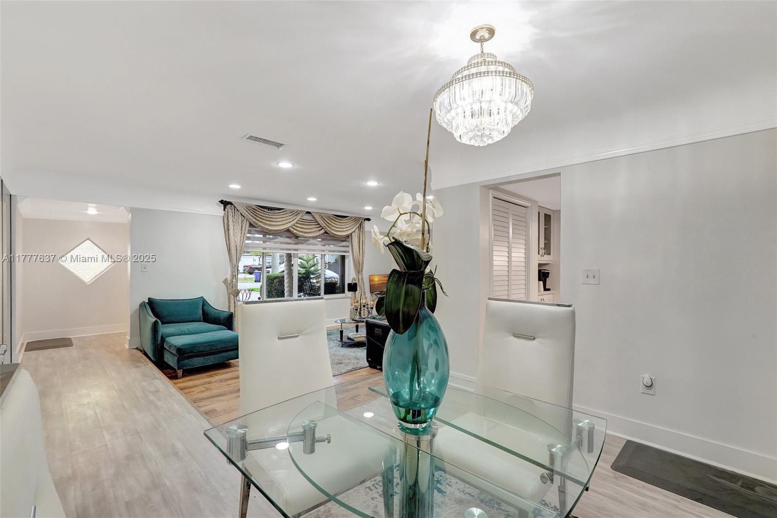 3842 SW 68th Ave, Miramar, Florida image 9
