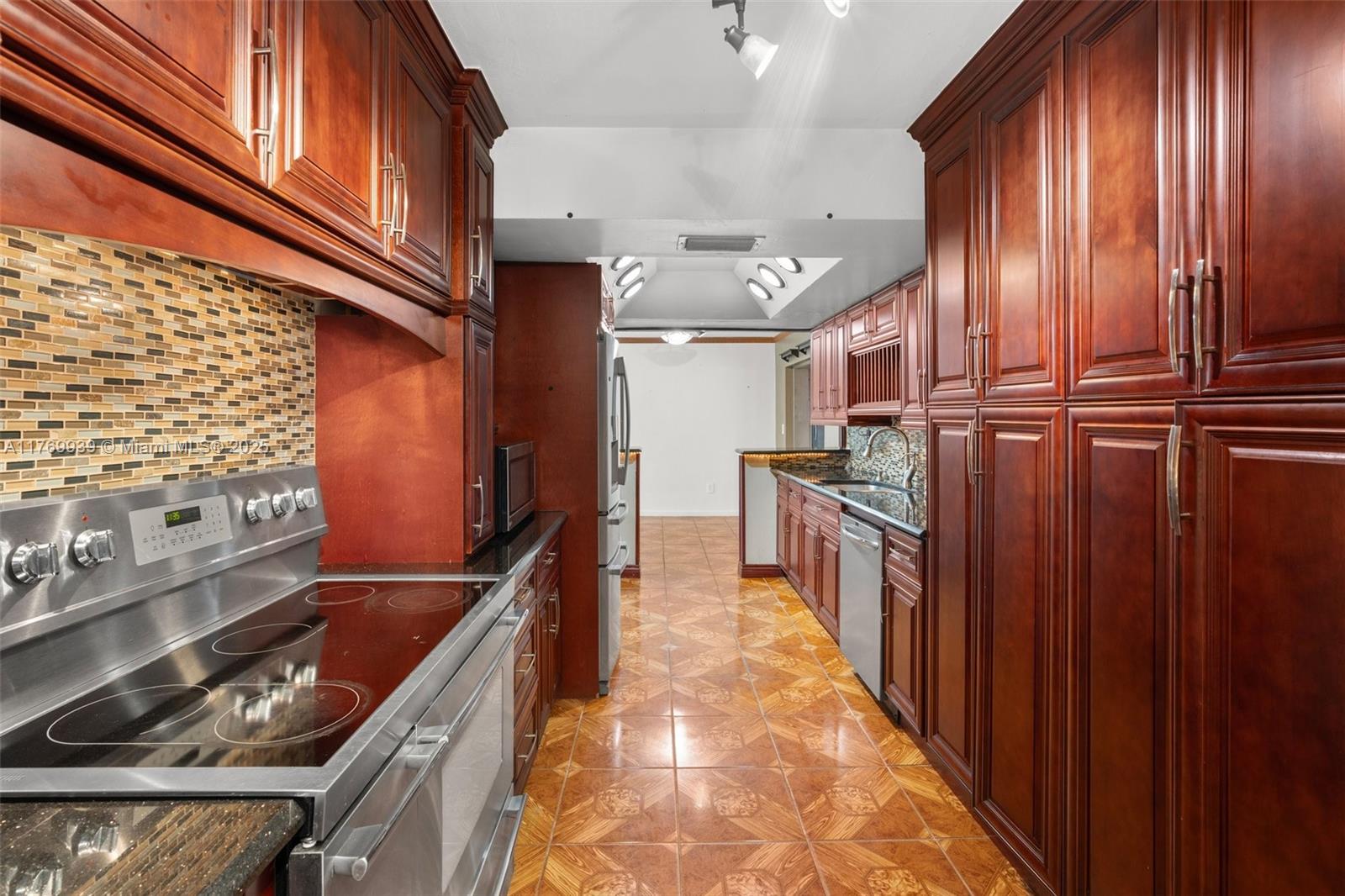 4340 NW 6th St, Plantation, Florida image 27