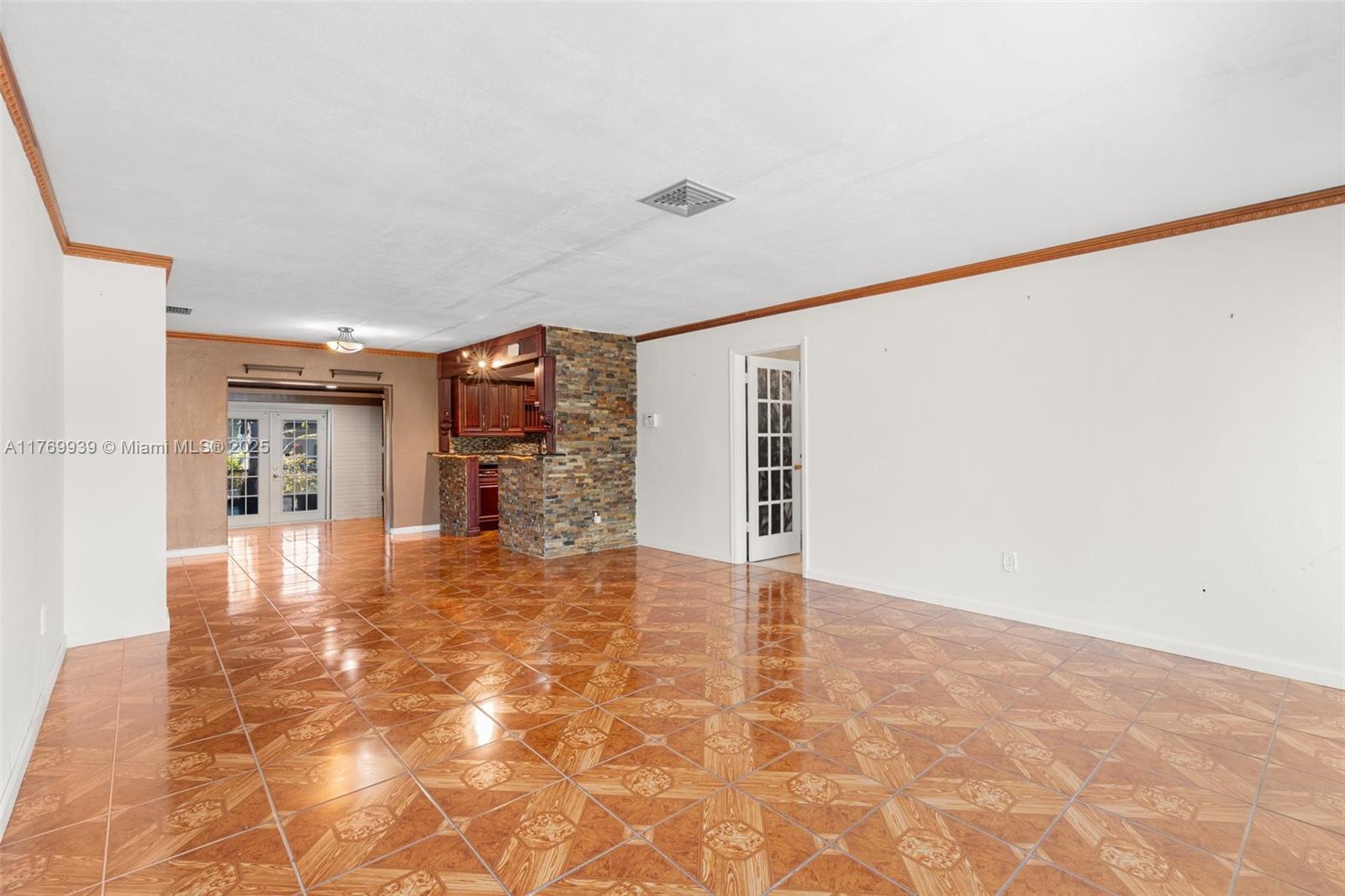 4340 NW 6th St, Plantation, Florida image 5