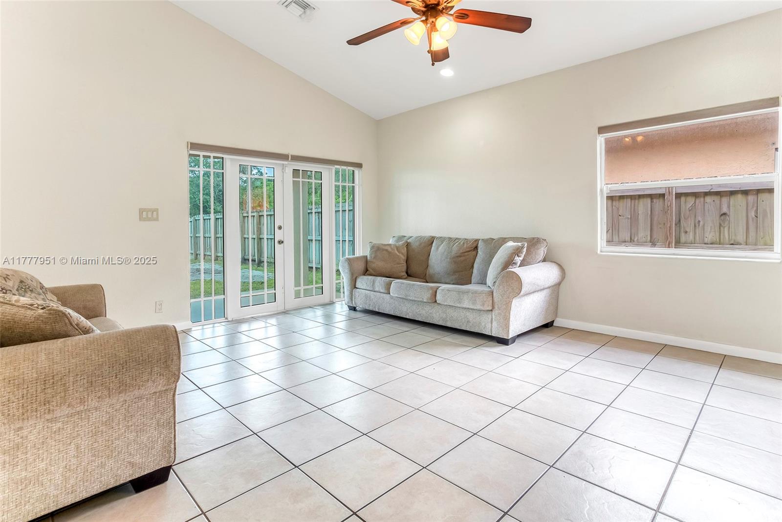 2730 Washington Dr, Fort Lauderdale, Florida image 13