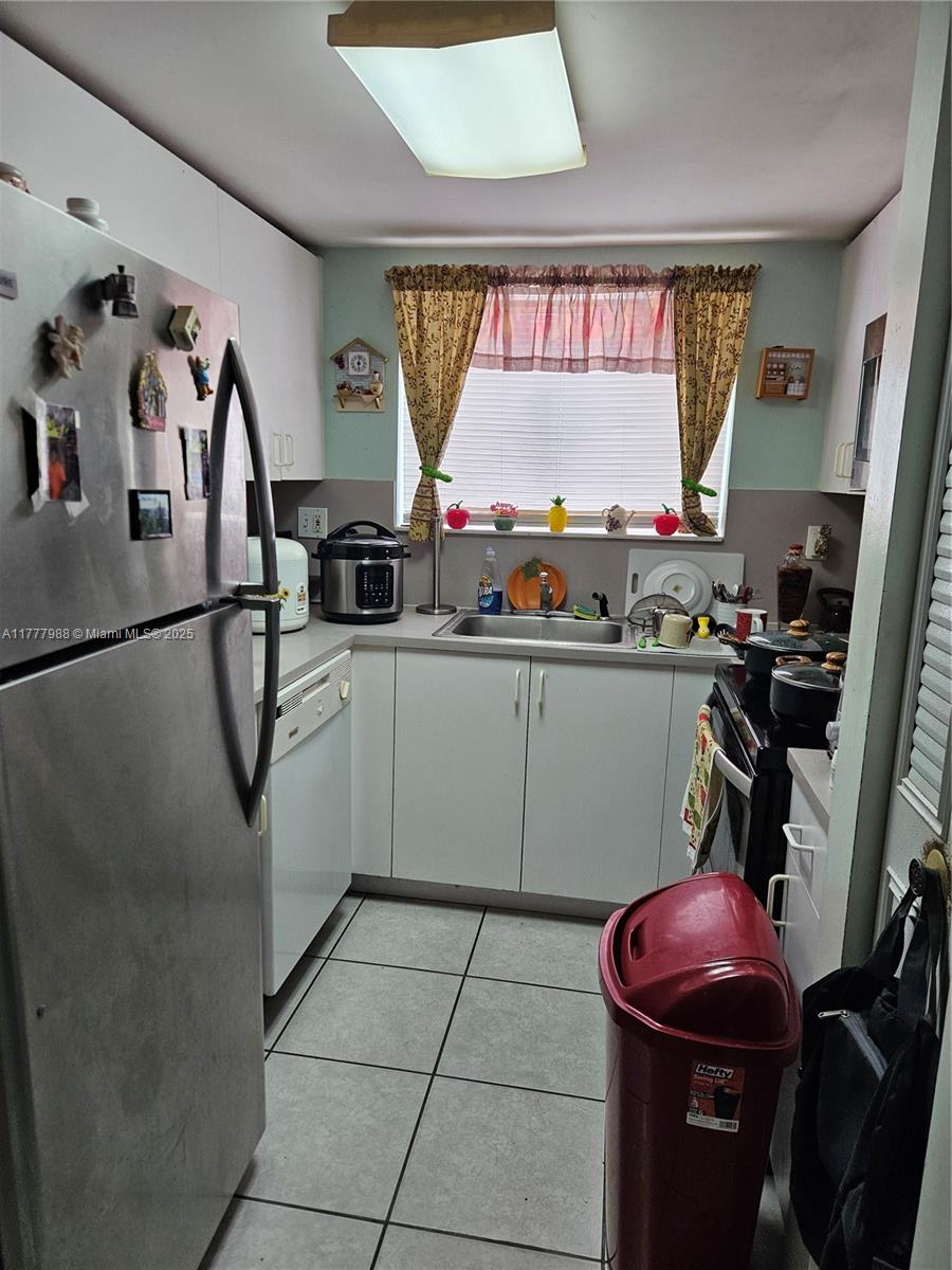 Listing Photo 5